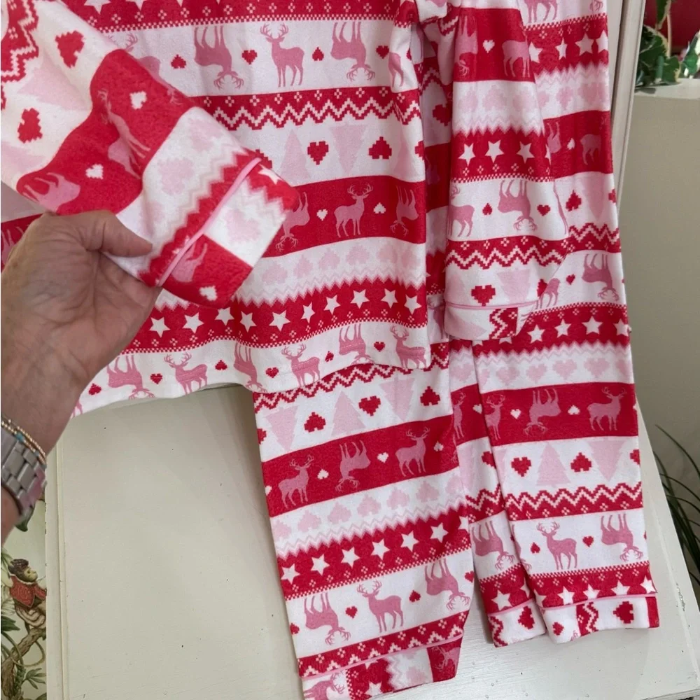 PJ & PRESENTS CHRISTMAS PAJAMA SET LITTLE GIRL size 10/12